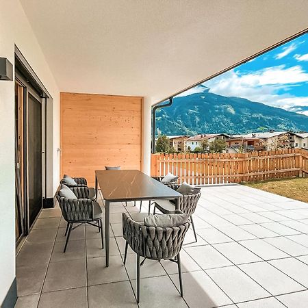 Isanora - Garden & Private Whirlpool By Alpenluxus Appartements Fuegen Exterior photo