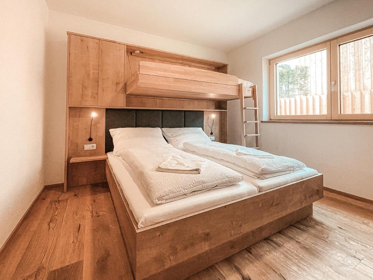 Isanora - Garden & Private Whirlpool By Alpenluxus Appartements Fuegen Exterior photo