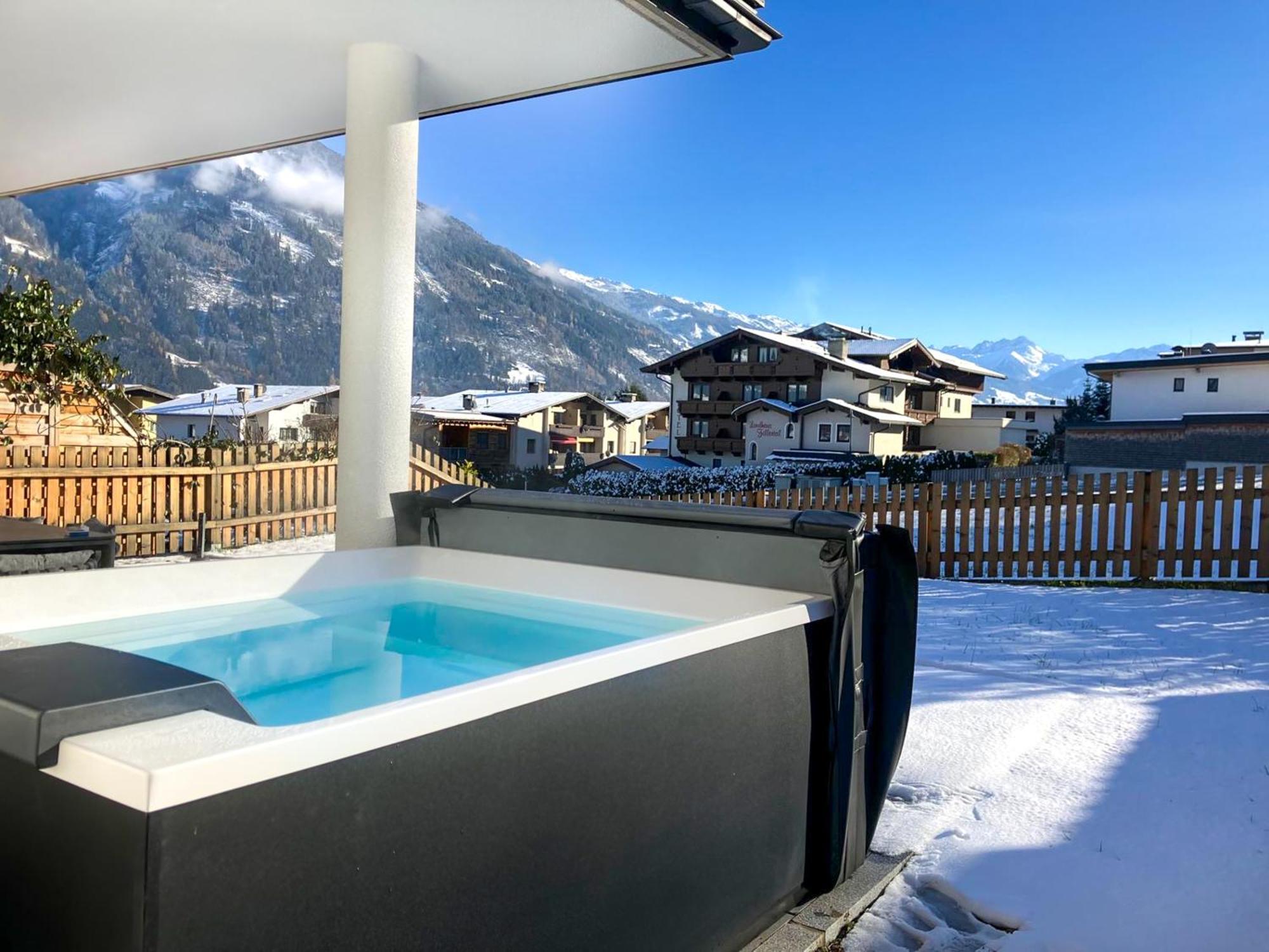 Isanora - Garden & Private Whirlpool By Alpenluxus Appartements Fuegen Exterior photo